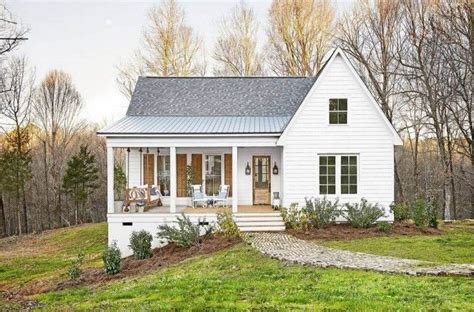 40 Stylish Farmhouse Exterior Home Design Ideas Modern Farmhouse