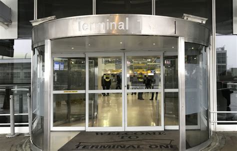 ジョン・f・ケネディ国際空港第ターミナル1パーフェクトガイド 旅を最高に楽しむために
