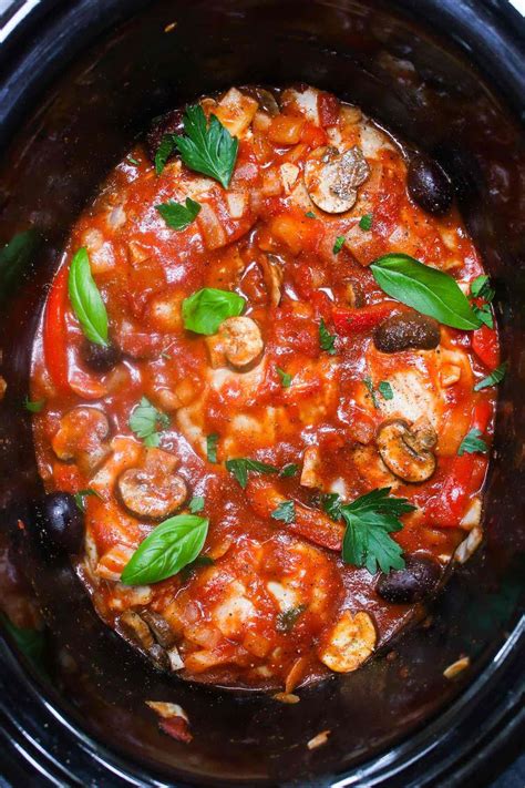 1 55+ easy dinner recipes for busy weeknights. This easy and healthy Crock Pot Chicken Cacciatore is a ...