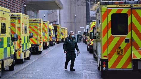Nhs Surgery Wait List Soars Again To 62m As Ambulance Delays Worst On Record The Us Sun