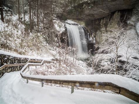Nc Waterfalls Are A Must See In Winter Frozen Falls