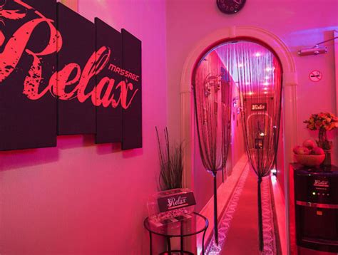 Relax Massage салон эротического массажа в Москве программы девушки