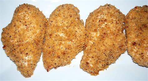 Crispy, panko breaded chicken breast recipe is a healthier spin on your traditional deep fried breaded chicken breast because it is baked in the oven instead. Lucy's Ladle: Panko Breaded Chicken with Greek Yogurt