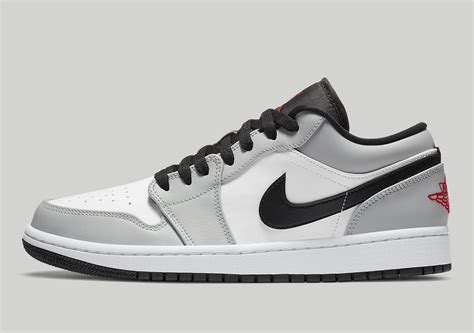 Shop je wishlist bij foot locker. Air Jordan 1 Low "Light Smoke Grey" Sẽ Được Nike Cho Lên ...