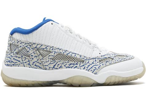 In 2009, jordan brand officially began the air jordan 11 retro holiday release tradition, which has gone on to result in the return of a number of og colorways as well as new styles like the gamma air jordan xi. Jordan 11 Retro Low IE White Argon Blue - 306008-172