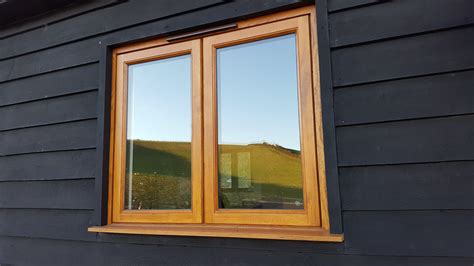 When You Should Use Wood For Window Construction