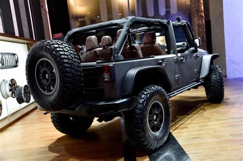 Jeep Wrangler Unlimited Rubicon Stealth Concept Shows Up In Paris