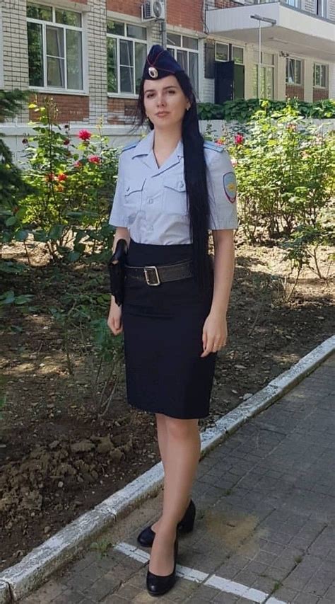 Pin By Hakan Falez On Women In Uniform Work Outfits Women Military