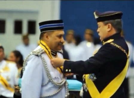 Askar johor johor military forces youtube. Kesultanan Johor: Tunku Aminah ketuai senarai penerima ...