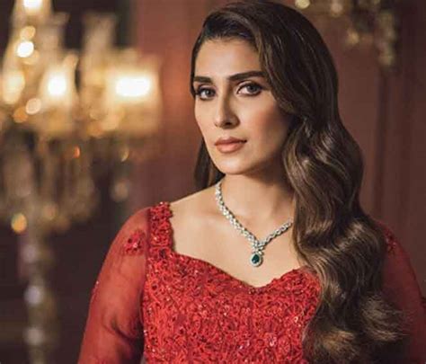 Ayeza Khan Looks Ethereal In Gorgeous Red Gown During New Photoshoot