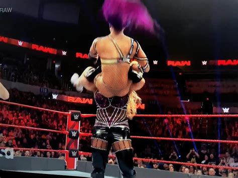 Several Photos Sasha Banks Wardrobe Malfunction On WWE RAW Page 2 Of 2