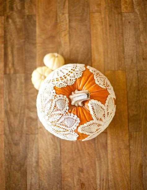 Diy Doily Adorned Pumpkins Pumpkin Decorating Diy Pumpkin Decorating