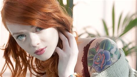 Online Crop Hd Wallpaper Women S Purple Lace Top Lass Suicide Redhead Tattoo Pornstar