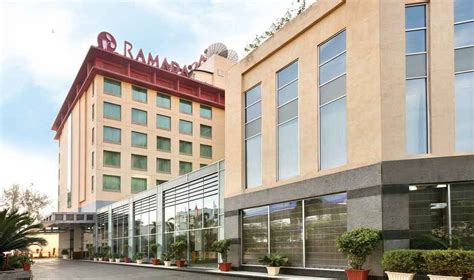 Hotel Ramada Raja Park Jaipur Banquet Hall Wedding Hotel