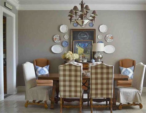 Combined with the right room elements. Country Living Room Paint Colors