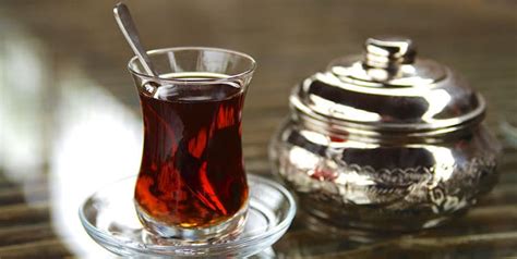 turkish tea an offer you can t refuse the istanbul insider