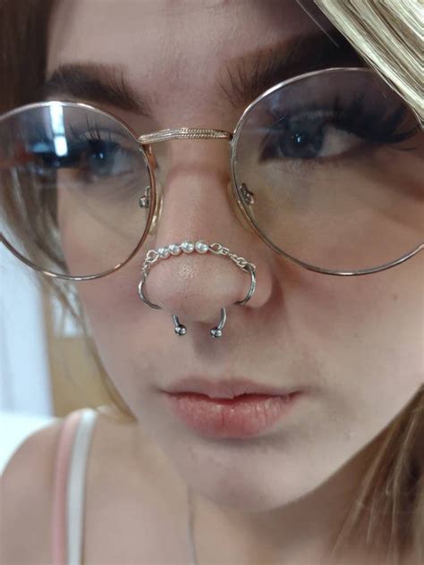 High Nostril Piercing With Glasses Ubicaciondepersonascdmxgobmx