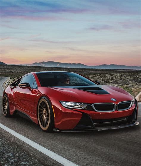 Quick Look At The Best Luxury Sports Cars Of The Outgoing Year Best
