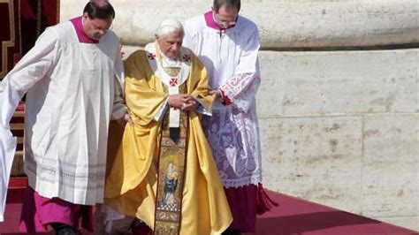 pope departs vatican to begin retirement