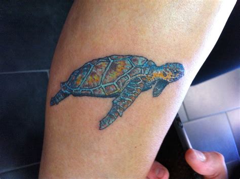 We explain the meanings and symbolism behind them too. small sea turtle tattoo | small sea turtle tattoo | Flickr