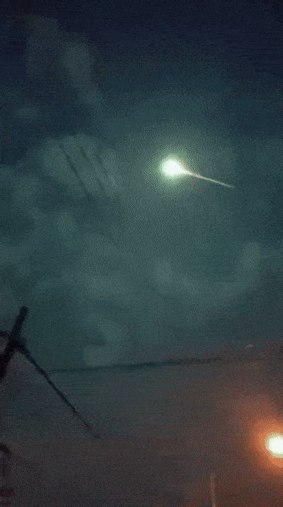Falling Meteors S 14 S