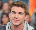 Liam Hemsworth Biography - Facts, Childhood, Family Life & Achievements