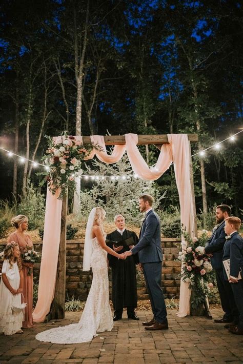 17 Small And Intimate Wedding Ideas Youll Want To Steal