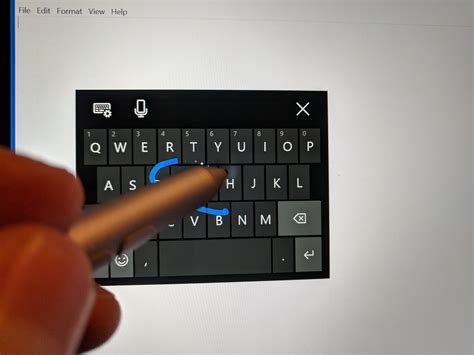 Built In On Screen Swipe Keyboard In Microsoft Windows 10 For Surface