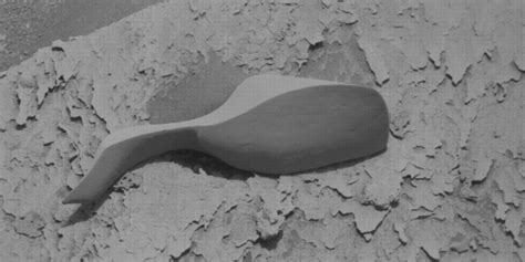 На Марсе обнаружили странный объект необычной формы Лайфхакер