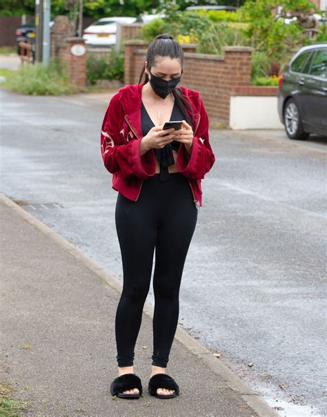 Busty Marnie Simpson Is Seen Leaving Her Home In Bedfordshire