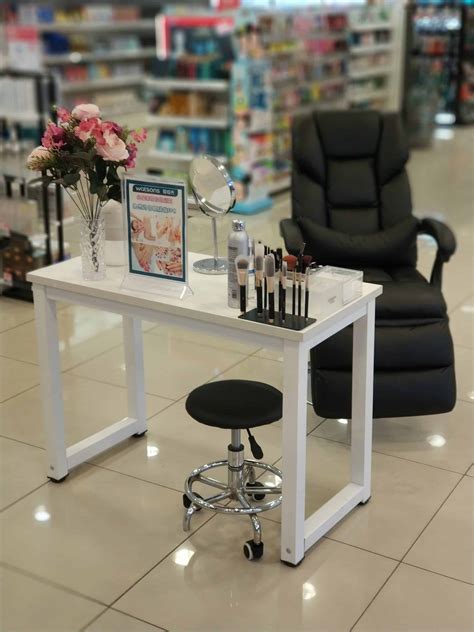 3 Things We Can Learn From Watsons' Engaging Cosmetic Product Display | The ODM Group