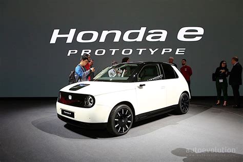 Honda Electric Suv Concept Previews Future Mass Production Model For