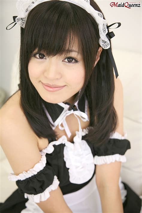 Japanese Girls Bikini2011 Toshimi Takahashi Cute Maid