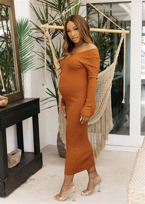 Malika Haqq Proved That You Can Do Both Comfy And Sexy Pregnant