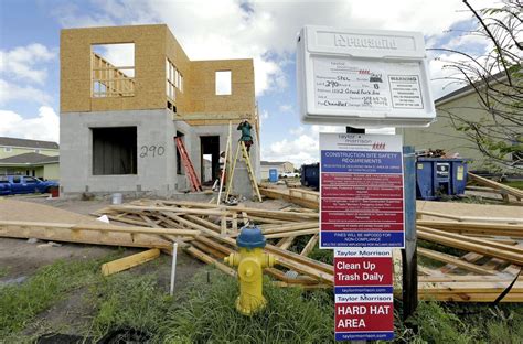 Homebuilder Confidence Rises But Most Still See Unhealthy Housing