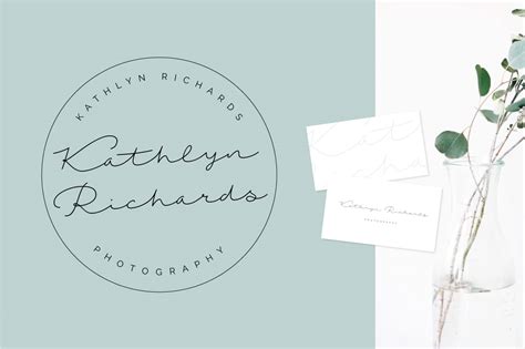 Acusted шрифт от vunira design. AUTUMN CHANT - FREE HANDWRITTEN SCRIPT FONT on Behance