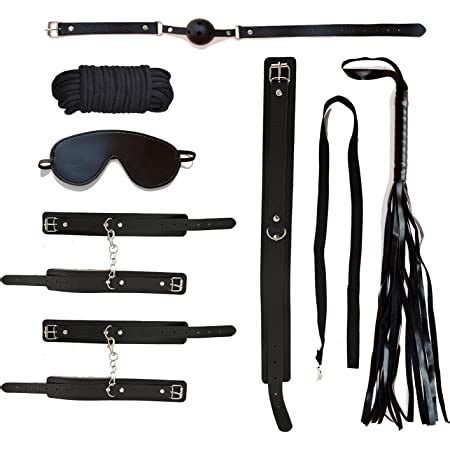 Amazon Com SM Sexy Collars For Submissives Kit Neck Collar And Back Handcuffs For Women In