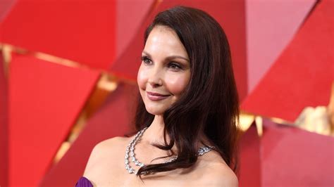 Ashley Judd Reveals She Had A Freak Accident While Grieving Mom Naomi Judds Death Access