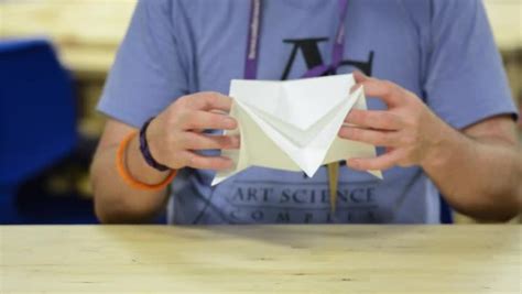 Video Origami Instructions For Parachutes Ehow