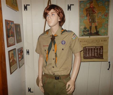 Vintage Leather Arrowhead Boy Scout Neckerchief Slide Aka Woogle