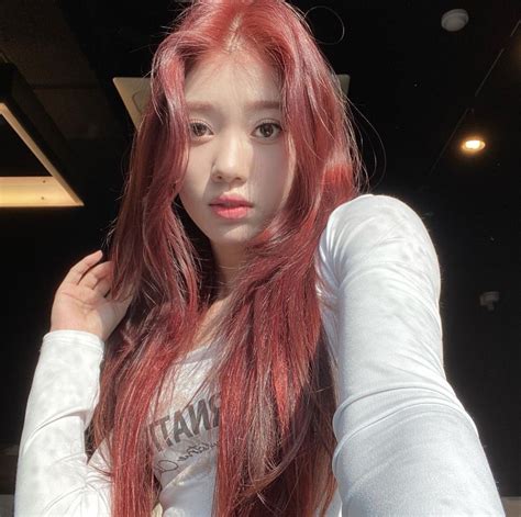 Xiaoting Kep1er Icon Pfp Red Aesthetic Kpop Aesthetic Red Hair Kpop