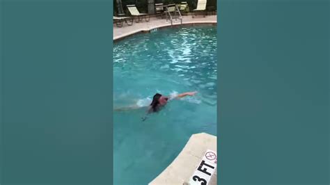 Mommy Swimming Youtube