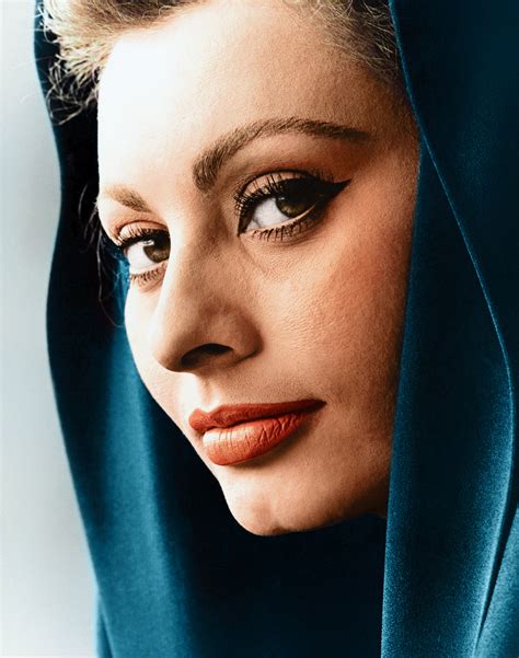 Sophia loren.sophia loren, nome d'arte di sofia villani scicolone (roma, 20 settembre 1934), è un'attrice cinematografica italiana.è. Sophia Loren-Annex
