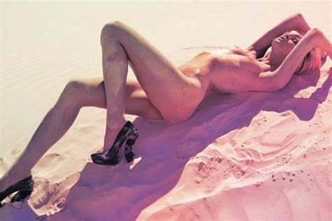 Erin Heatherton Showing Their Super Sexy Ravishing Bodytits And Ass
