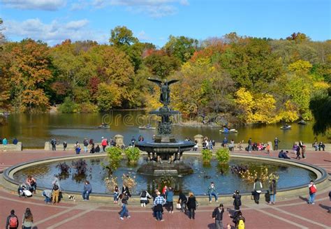 Central Park In The Autumn Nyc Usa Editorial Stock Image Image Of
