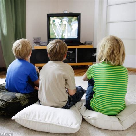Watching Tv Has No Benefits For Toddlers Daily Mail Online