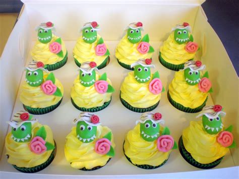 Birthday cakes are as american as apple pie. Dinosaur Cakes - Decoration Ideas | Little Birthday Cakes