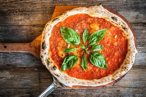 4 Best Tomatoes For Pizza Sauce Updated 2024