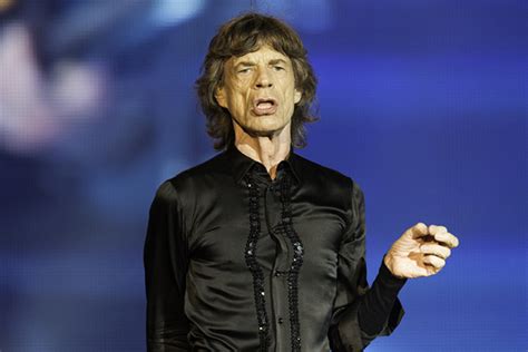 Mick jagger with dave grohl: Mick Jagger Is Now a Great-Grandfather