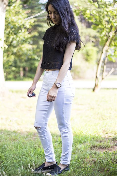 Black Lace Crop Top And Ripped Jeans Simply Nancy